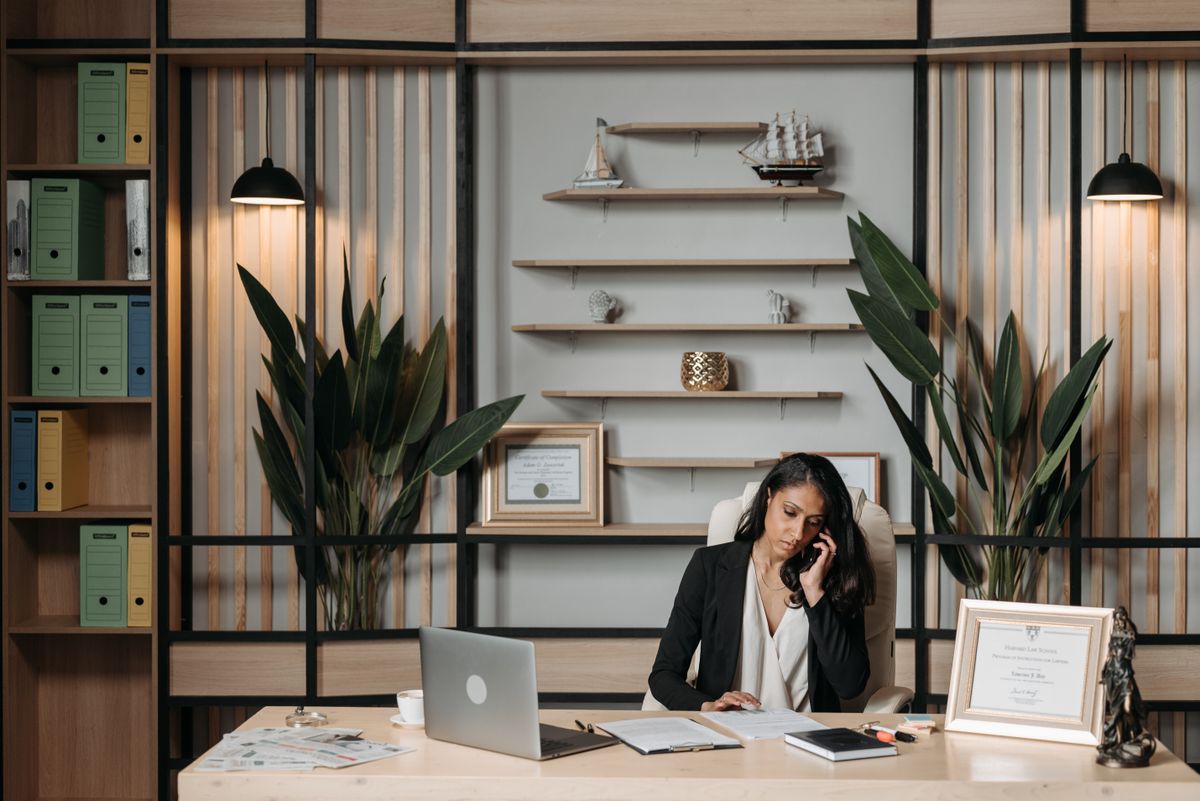 Secretaire independante professionnelle au bureau